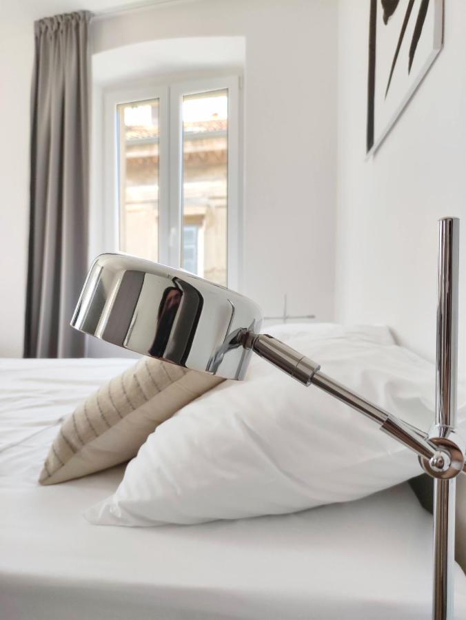 PUY Nik Studio Apartments מראה חיצוני תמונה