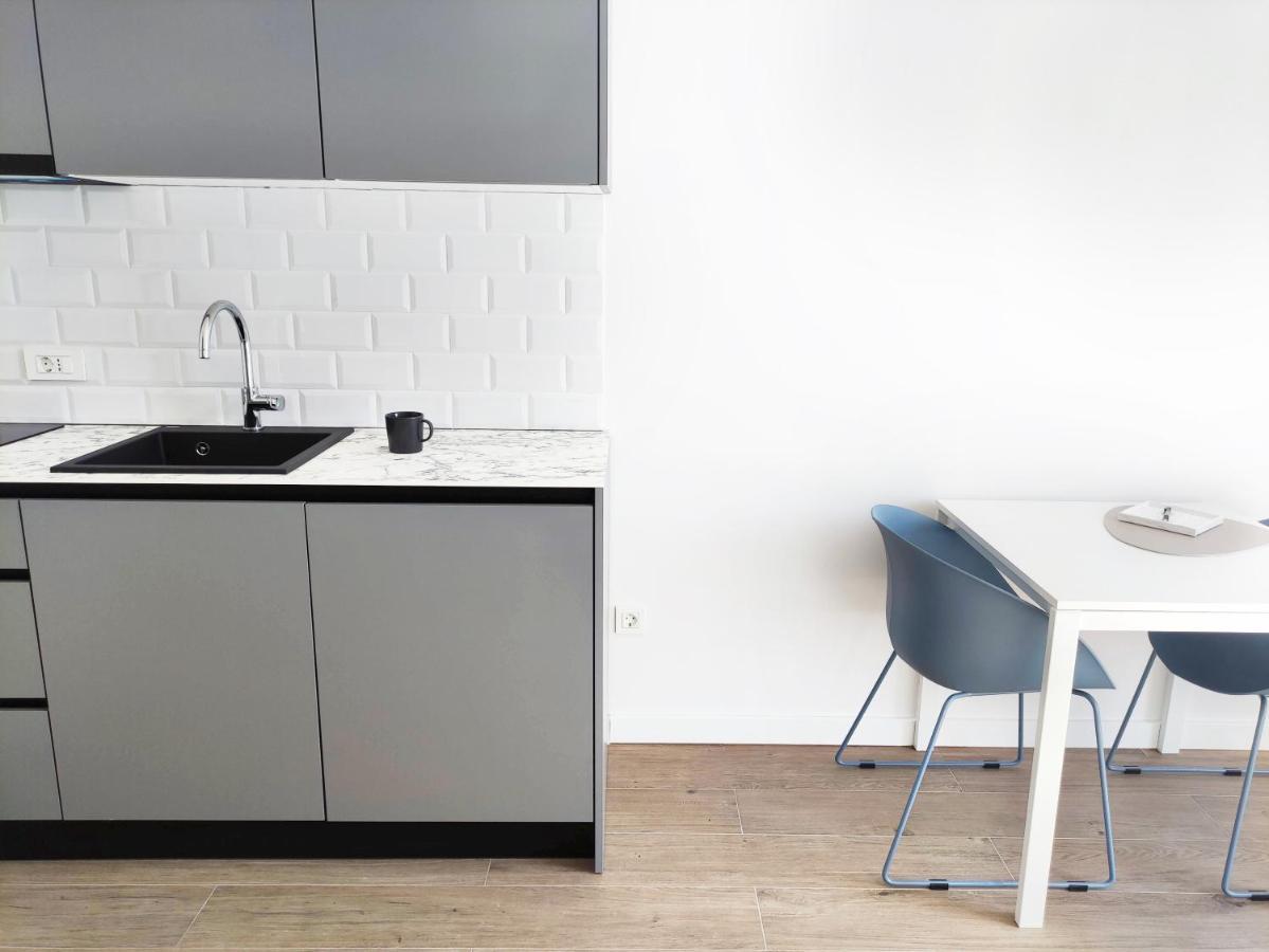 PUY Nik Studio Apartments מראה חיצוני תמונה