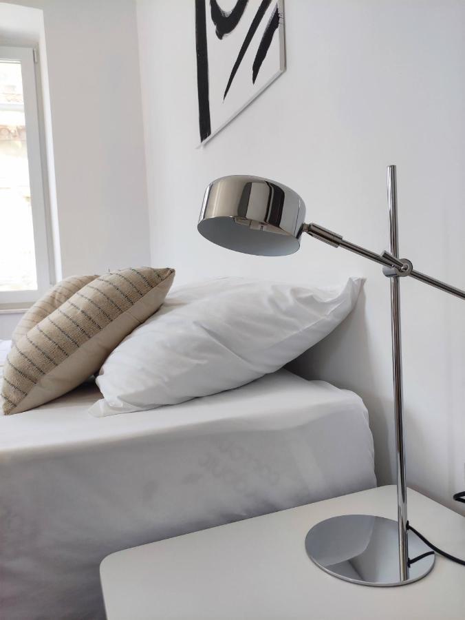 PUY Nik Studio Apartments מראה חיצוני תמונה